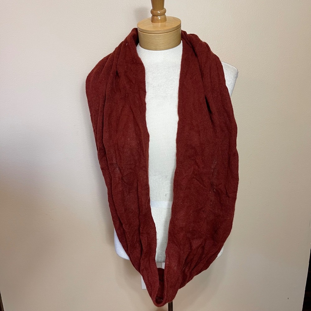 NEW Max Studio Burgundy 100% Cashmere Infinity Scarf Solid Knit Loop